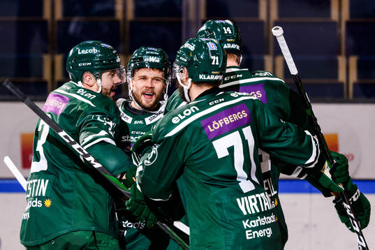 Färjestads Jacob Nilsson jublar