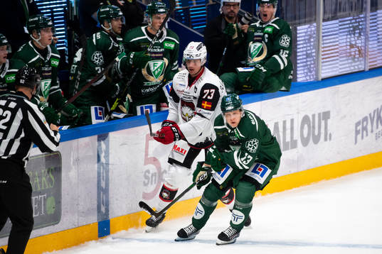 Malmö Redhawks Adam Ollas Mattsson och Färjestads Daniel