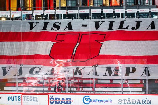 En flagga på läktaren