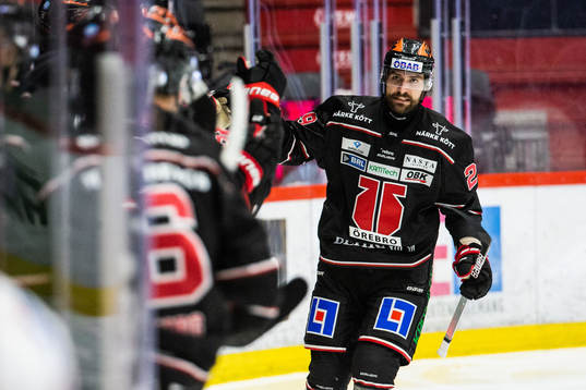 Örebros Ludvig Rensfeldt jublar