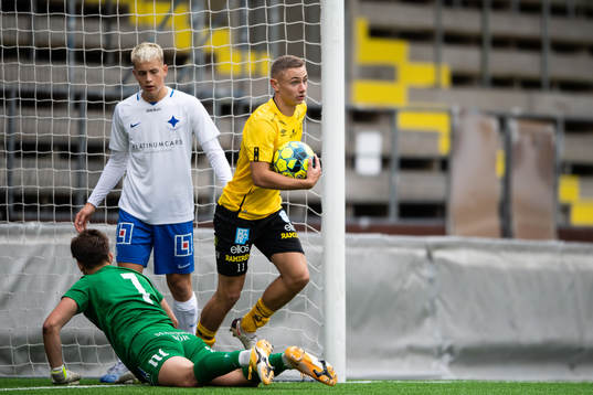 Elfsborgs Theo Lind jublar