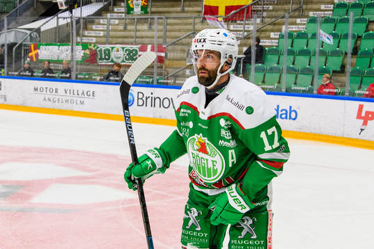 Rögles Taylor Matson reagerar på ett domslut