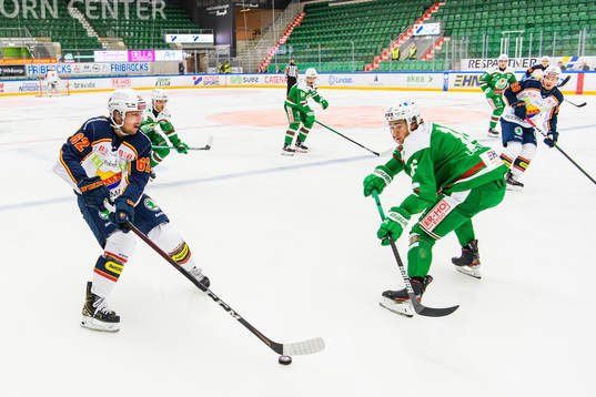 Djurgårdens Manuel Ågren och Rögles Lucas Ekeståhl