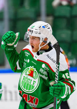 Rögles Simon Ryfors jublar