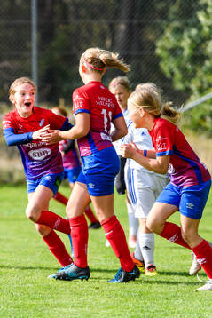 Esther Irell Hedlund, Molly Sundin och Astrid Rasmusson