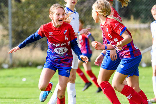 Esther Irell Hedlund och Astrid Rasmusson från Höganäs