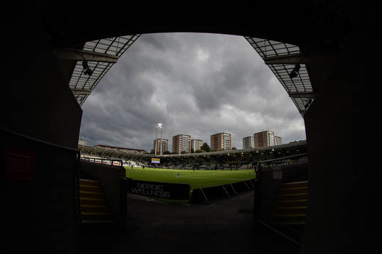 Bravida Arena interiört innan fotbollsmatchen i