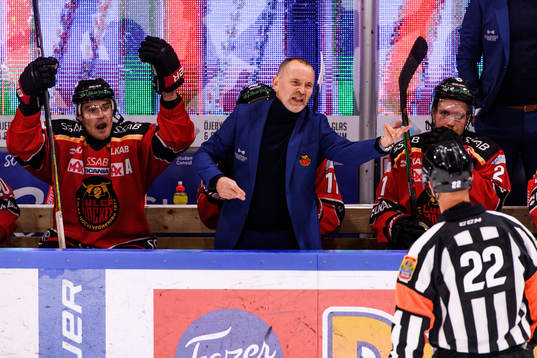 Luleås Karl Fabricius och tränare Thomas Berglund