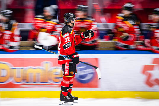 Luleås Oscar Engsund jublar