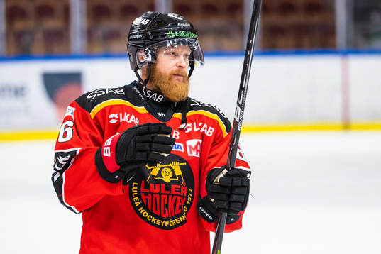 Luleås Linus Klasen jublar