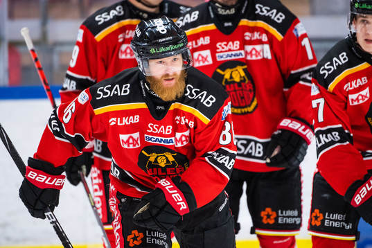 Luleås Linus Klasen jublar