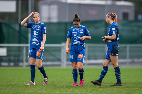 Örebros Emma Östlund, Emilia Pelgander och Freja Olofsson