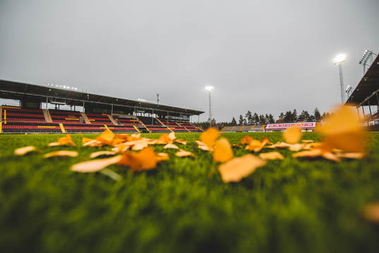 Tomma läktare på Jämtkraft Arena