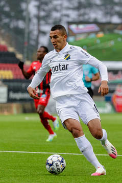 s Nabil Bahoui