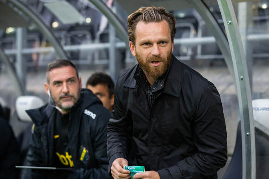 s tränare Bartosz Grzelak