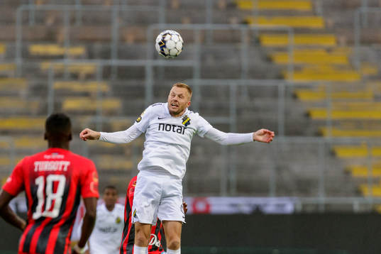s Sebastian Larsson