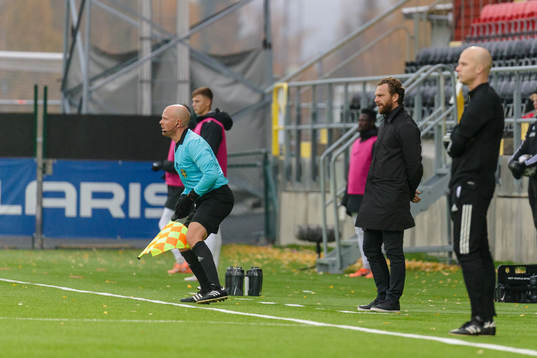 s tränare Bartosz Grzelak