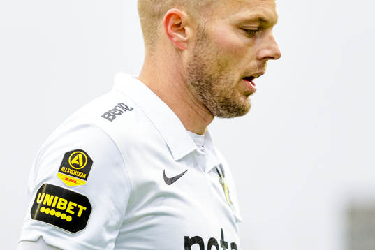 s Sebastian Larsson