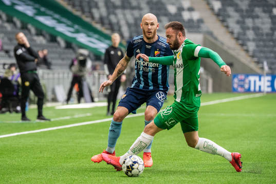 Djurgårdens Magnus Eriksson och Hammarbys Muamer Tankovic