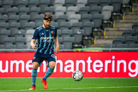 Djurgårdens Jacob Une Larsson