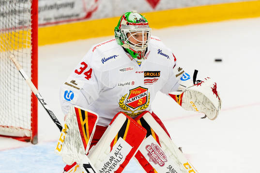 Almtunas målvakt Erik Hanses