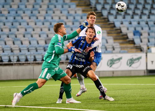 Sirius Hjalmar Ekdal, målvakt Lukas Jonsson och IFK