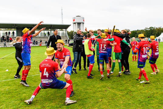 Höganäs spelare jublar