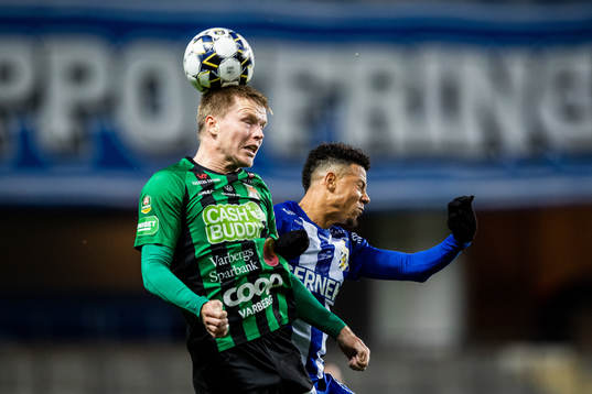 Varbergs Anton Liljenbäck och IFK Göteborg Tobias Sana