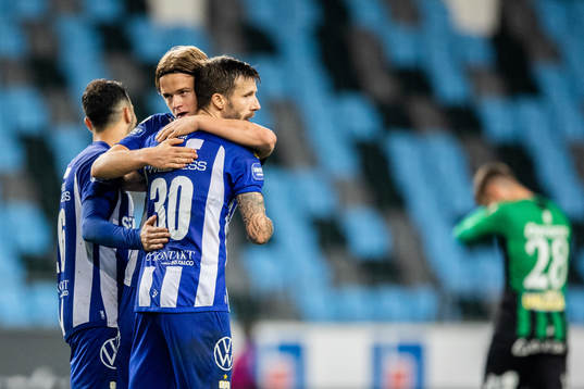 IFK Göteborg August Erlingmark och Mattias Bjärsmyr jublar