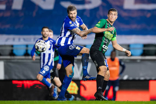 IFK Göteborg Mattias Bjärsmyr och Varbergs Astrit Selmani