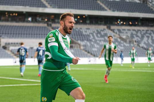 Hammarbys Muamer Tankovic jublar