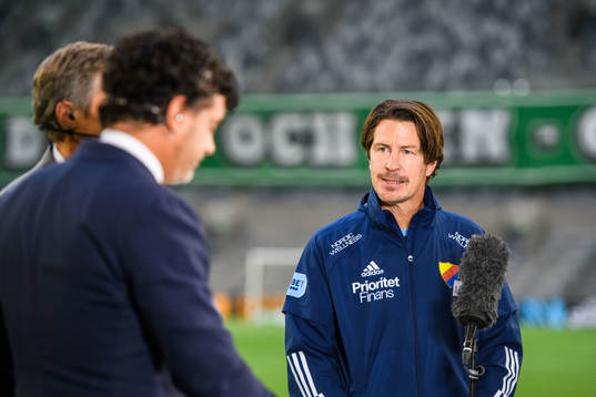 Djurgårdens tränare Thomas Lagerlöf i Dplays studio