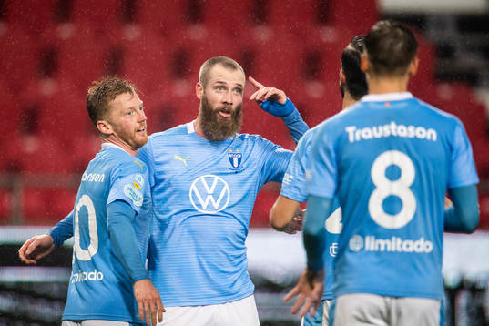 Malmö FFs Anders Christiansen (v) jublar