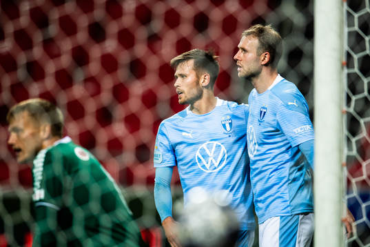 Malmö FFs Ola Toivonen (h) jublar