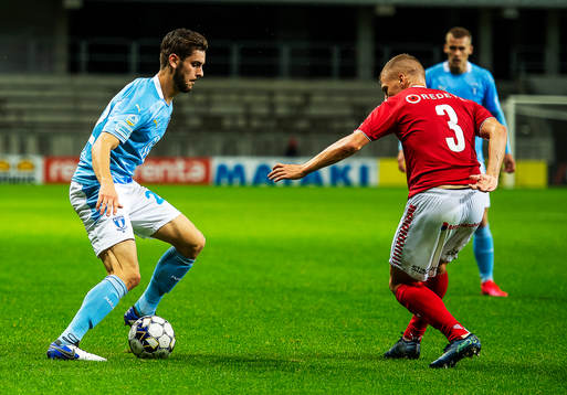 Malmö FFs Adi Nalic och Kalmars Sebastian Ring