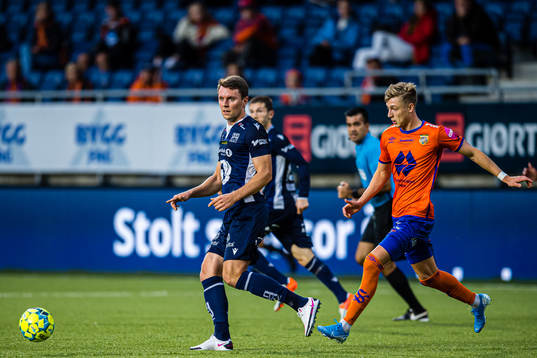 Andreas Eines Hopmark of Kristiansund and Markus Seehusen
