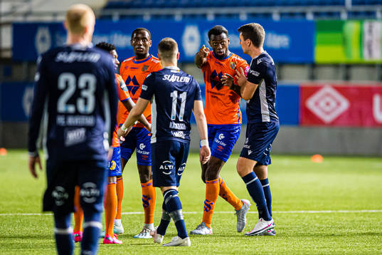 Ben Kantie Karamoko of Aalesund and Flamur Kastrati of