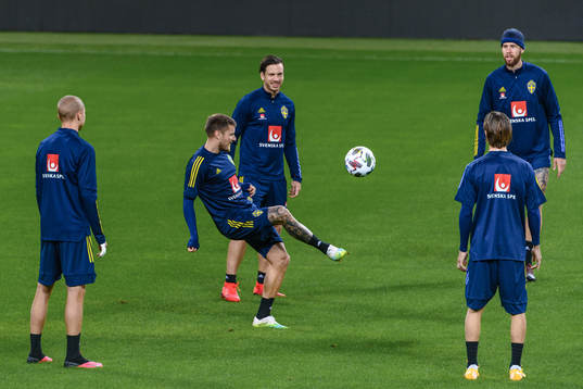 Sebastian Holmén, Mattias Johansson, Gustav Svensson,