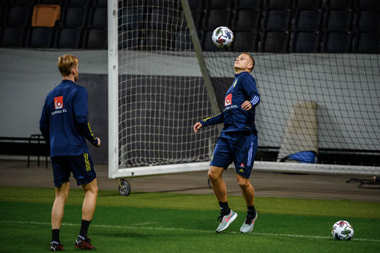 Filip Helander and Viktor Claesson of the Swedish national