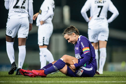 Jitex Ella Smith Ygfeldt har ont
