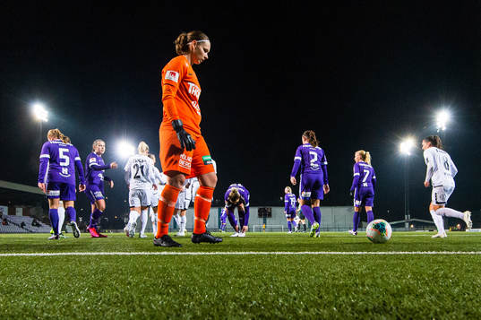 Jitex målvakt Anna Larsson deppar