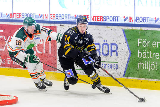 Kristianstads Kevin Wennström och Västerås Rasmus Asplund