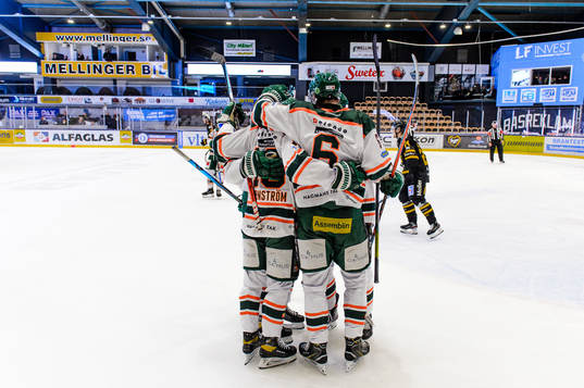 Kristianstads spelare jublar
