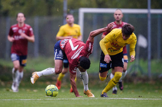 Örgrytes Ailton Jose Almeida och Löddes Fabian Jansson