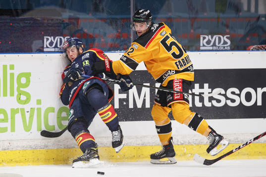 Djurgårdens Robin Norell och Luleås Karl Fabricius
