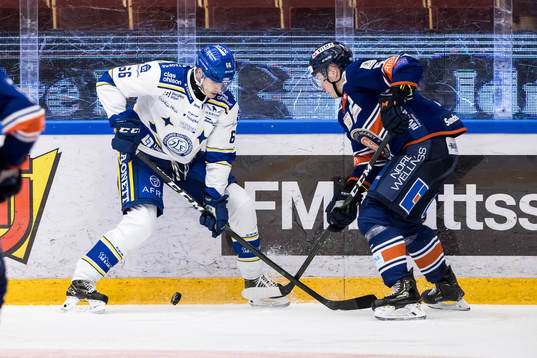 Leksands Nils Åman och JVäxjös uuso Vainio