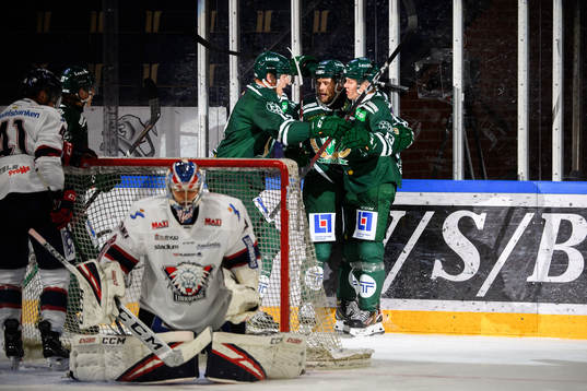 Färjestads Victor Ejdsell , Jacob Nilsson och Daniel