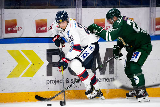 Linköpings Hampus Larsson och Färjestads Martin Johansson