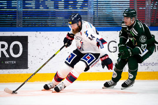 Linköpings Jonas Junland och Färjestads Oskar Bäck