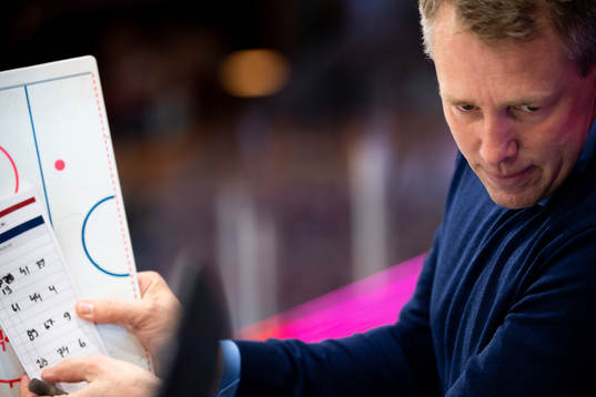 Linköpings assisterande tränare Johan Åkerman